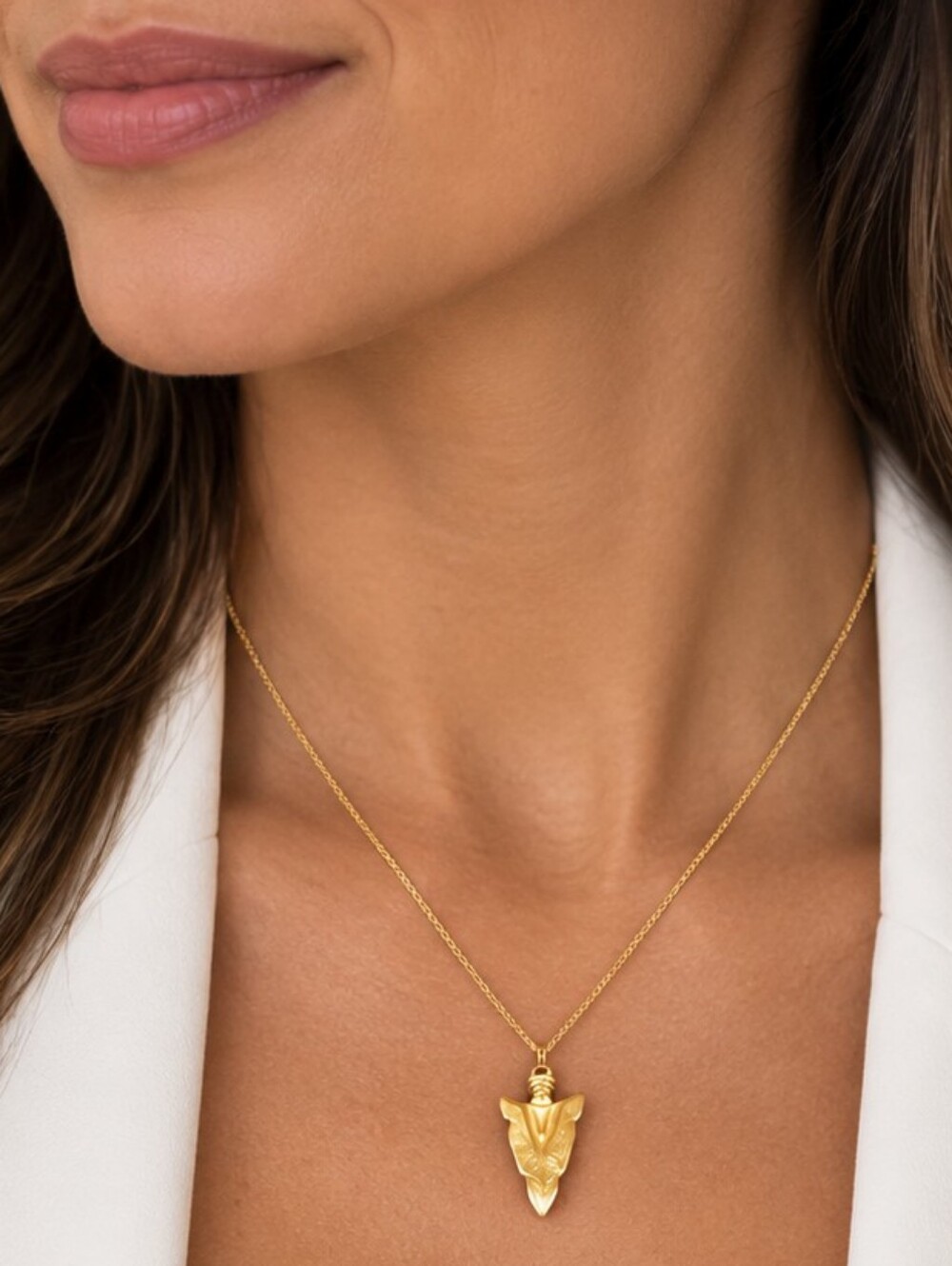 💎 Gold Tone Arrowhead Pendant Necklace Dainty Boho Southwestern Jewelry